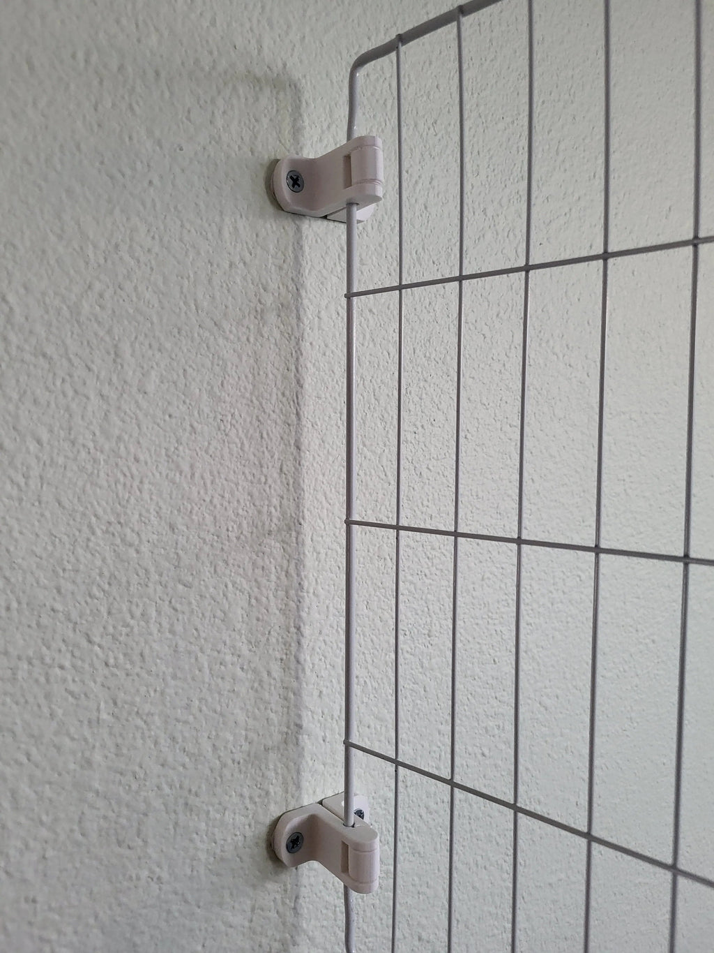 C&C Cage Wall Mount Brackets (4-Pack) – Guinea Pigs, Ferrets & Small Pets